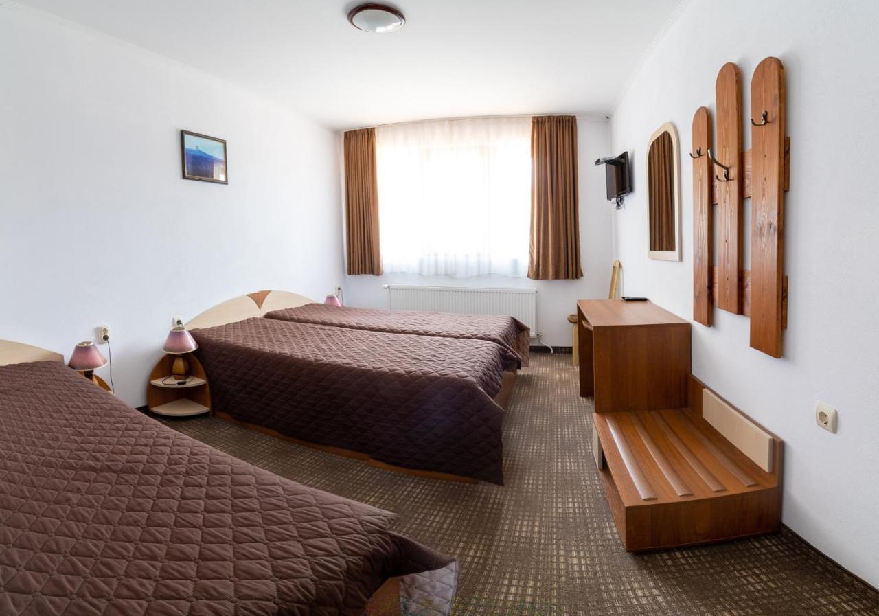 Family Hotel Panorama Чифлик Екстериор снимка