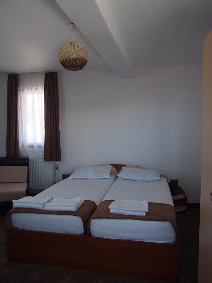 Family Hotel Panorama Чифлик Екстериор снимка