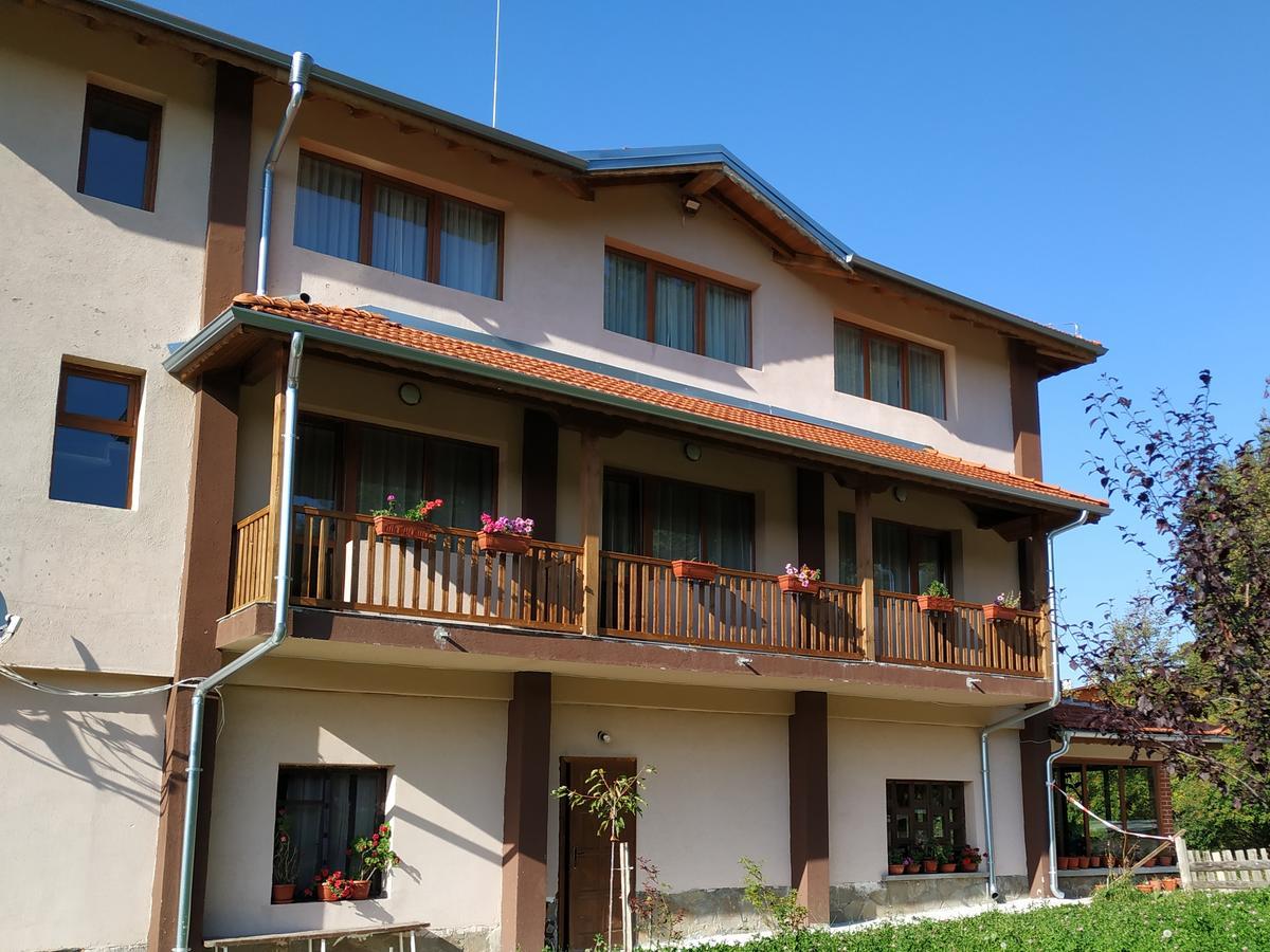 Family Hotel Panorama Чифлик Екстериор снимка